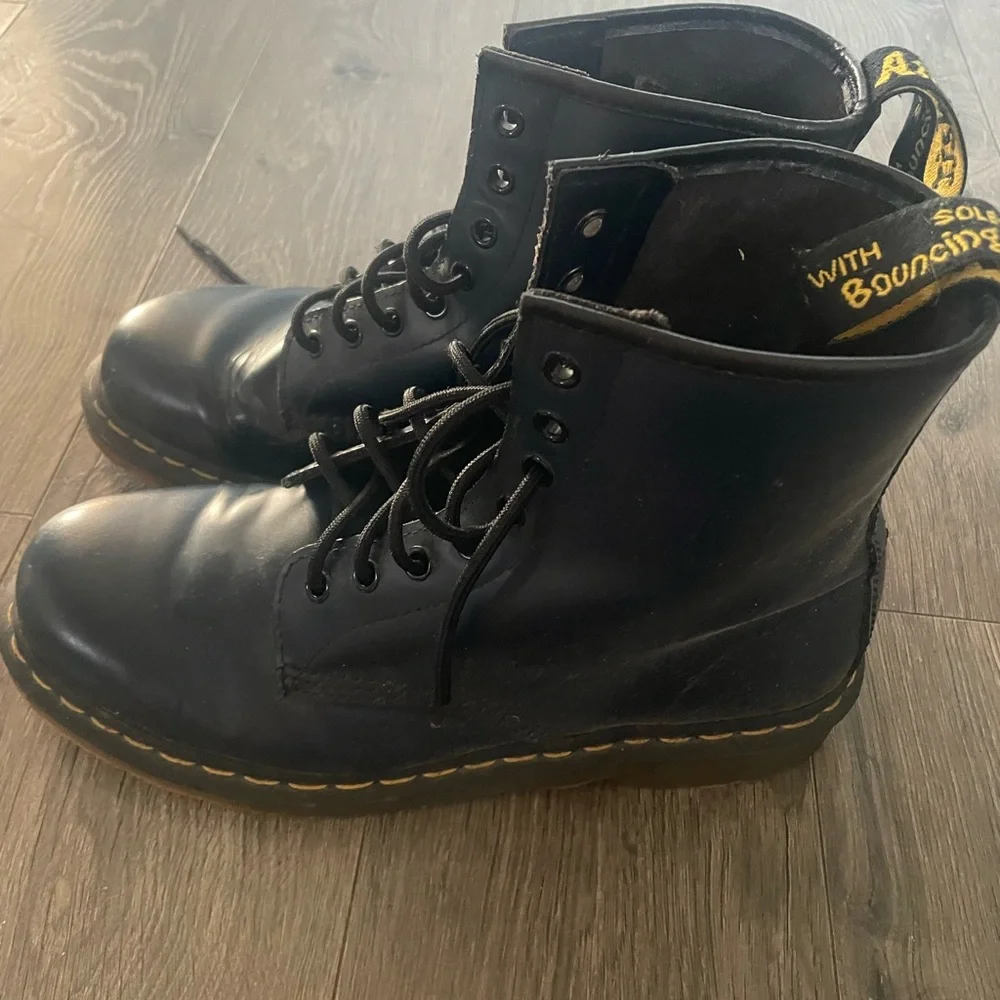 Dr. Martens 8-Eye dark blue Leather Combat Boots